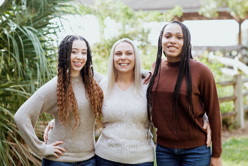 erica personal of here with 2 daughters